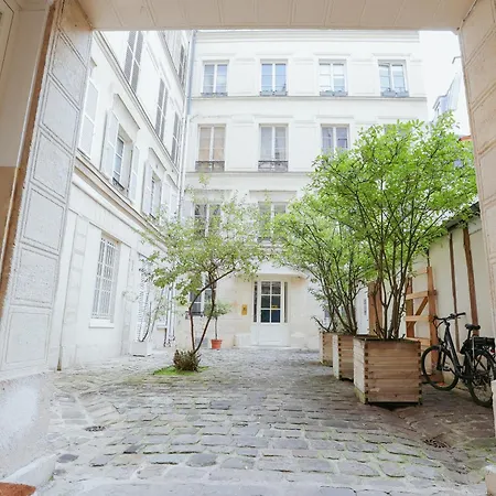 Elegant - A Saint-germain - Ascenseur Paris